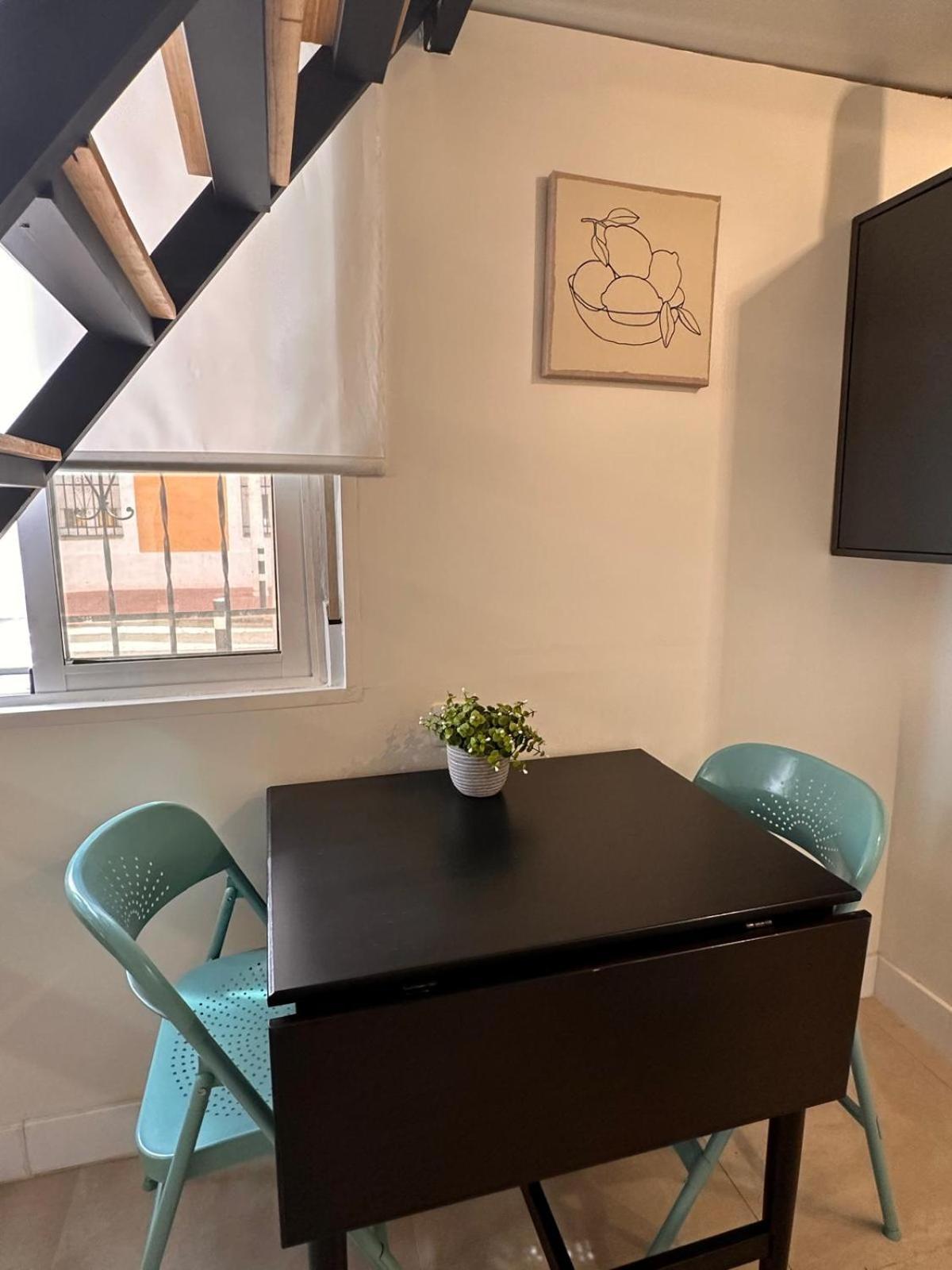 Apartaestudio Muy Proximo Valencia 부르하소트 외부 사진